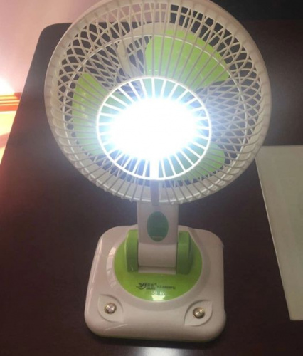 Настольный вентилятор с LED подсветкой YAJIA YJ-5869FU