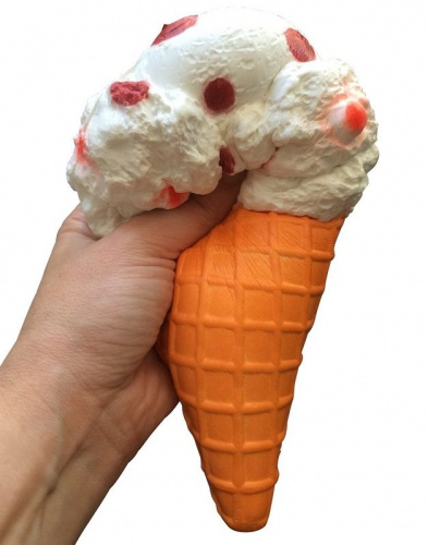Игрушка-антистресс сквиши Большой рожок мороженого с ароматом